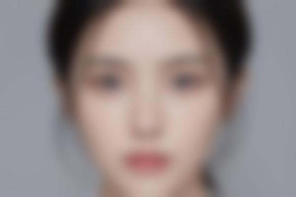 张伟